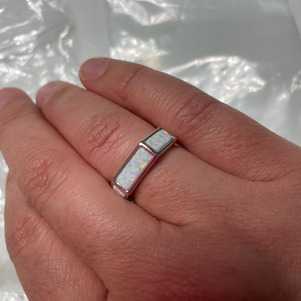 Opal Ring - Picture 5 of 5
